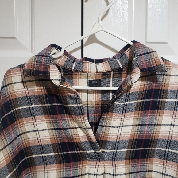 Uniqlo Flannel Plaid Skipper Collar Long Sleeve Flannel Size Small - Picture 4 of 9